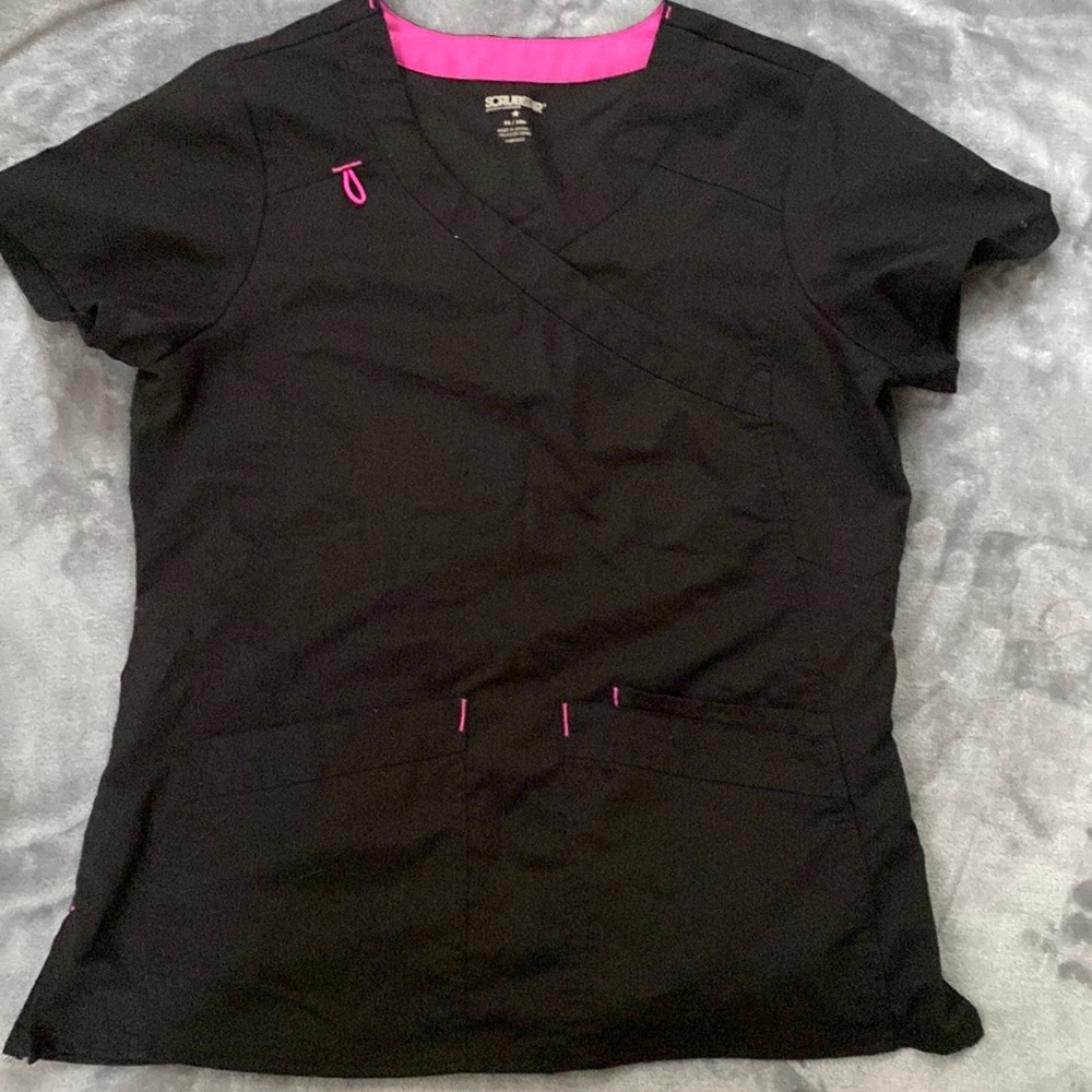 Scrubstar Black Top